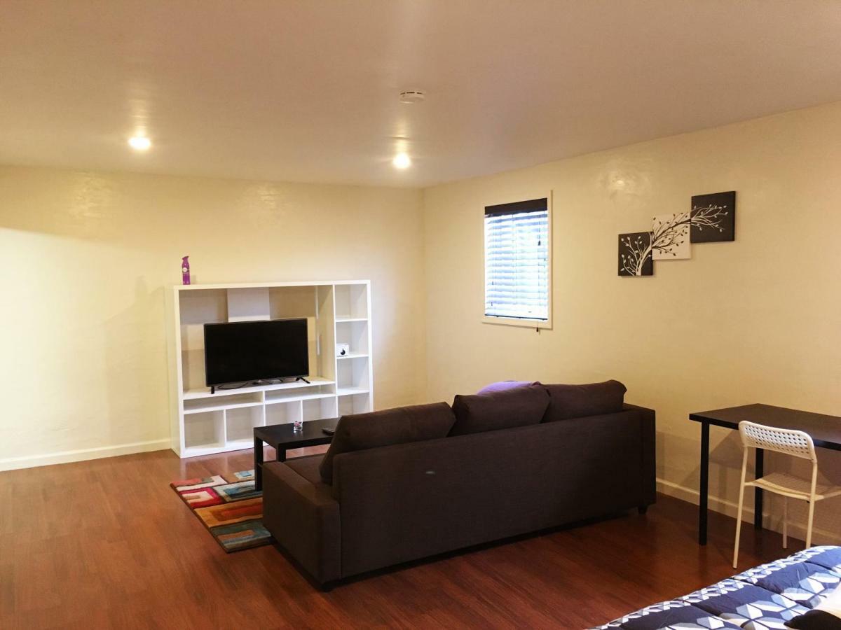 Private Unit / Private Bathroom Near Bart & Sf Daly City Buitenkant foto