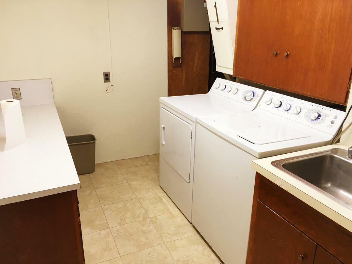Private Unit / Private Bathroom Near Bart & Sf Daly City Buitenkant foto